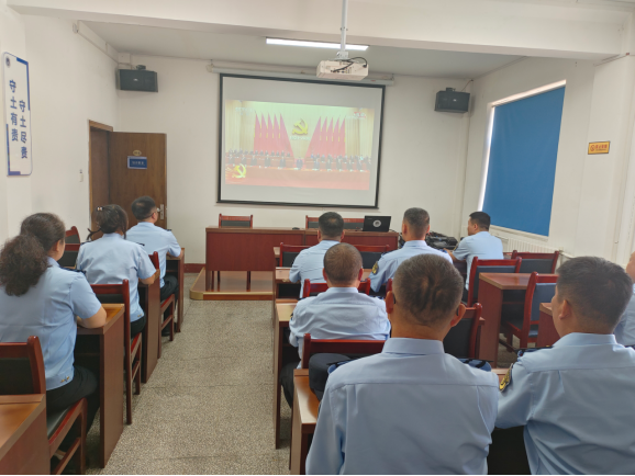 20260701升国旗 观盛会 庆华诞——市文化市场综合行政执法支队联合多单位举行建党105周年升旗仪式268.png