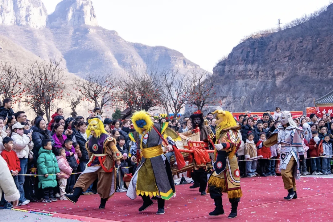 春节假期，文美济源“马”力全开